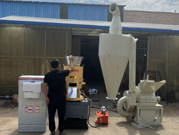 生物質(zhì)顆粒機(jī)